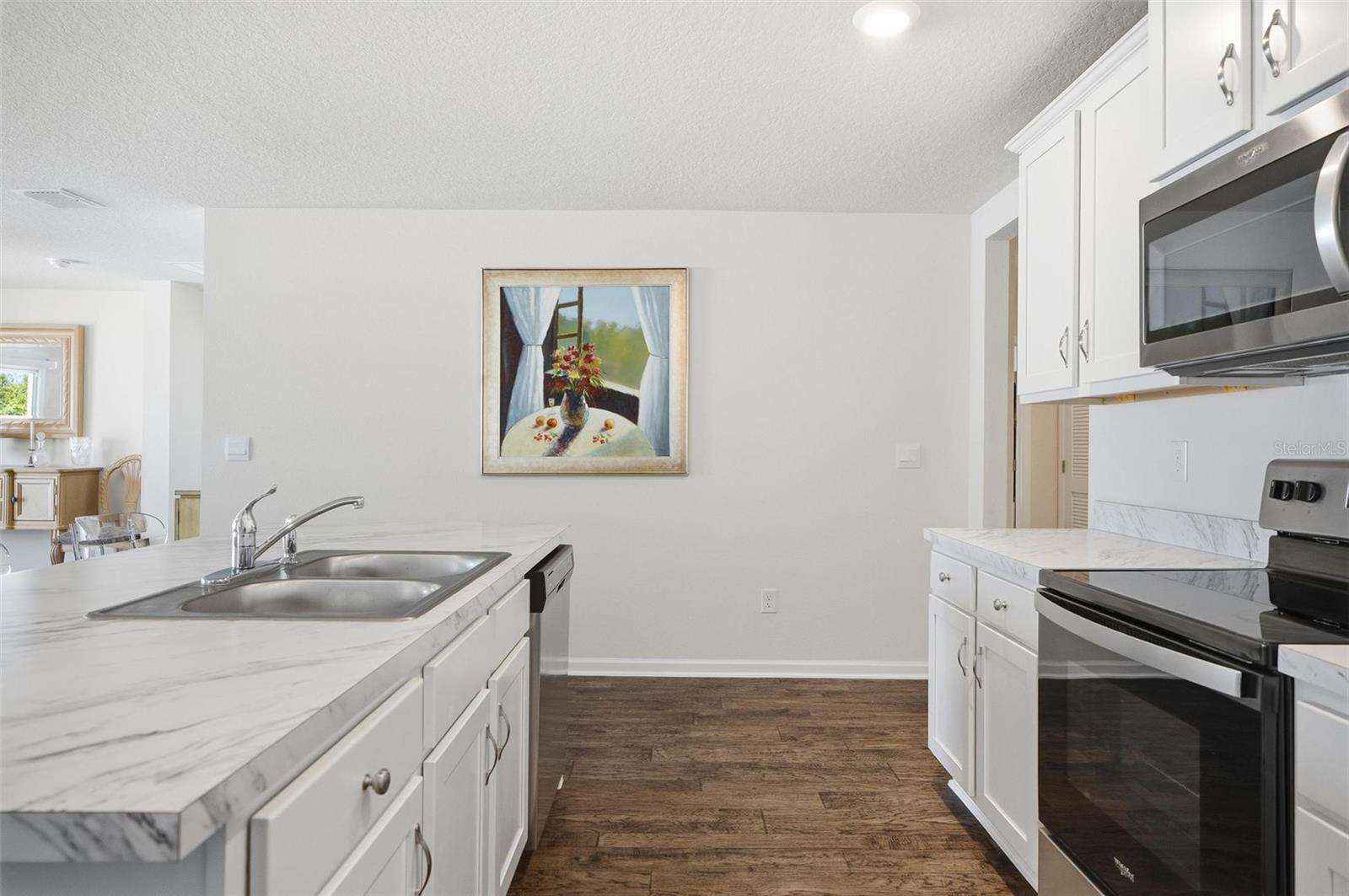 Image 29 of 73 For 39 Ballenger Lane