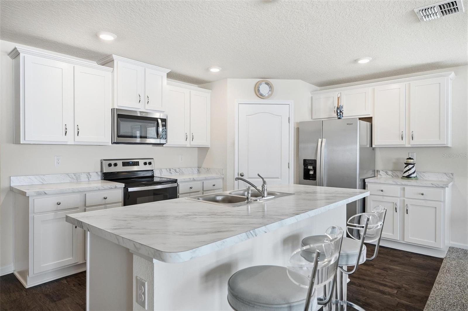 Image 32 of 73 For 39 Ballenger Lane