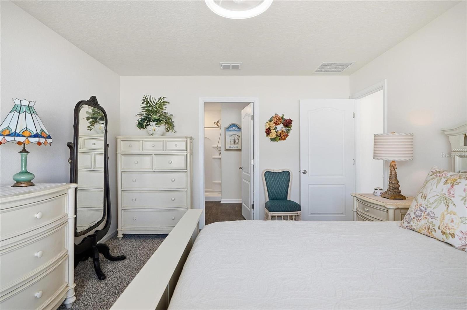 Image 37 of 73 For 39 Ballenger Lane