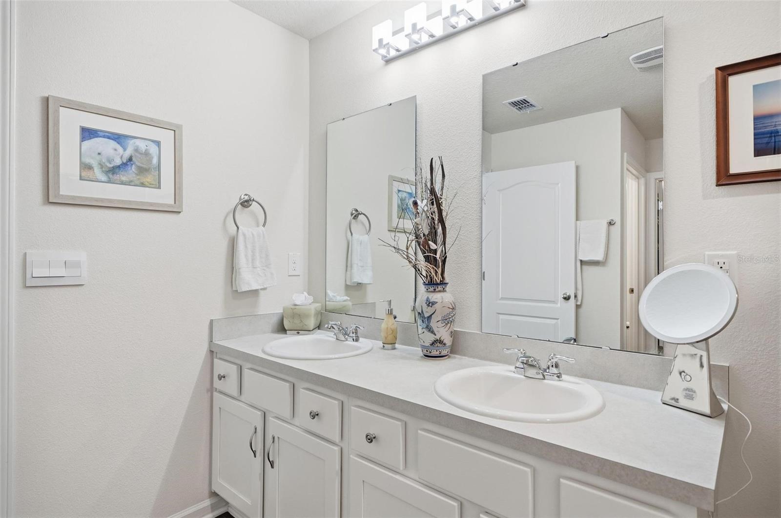 Image 42 of 73 For 39 Ballenger Lane