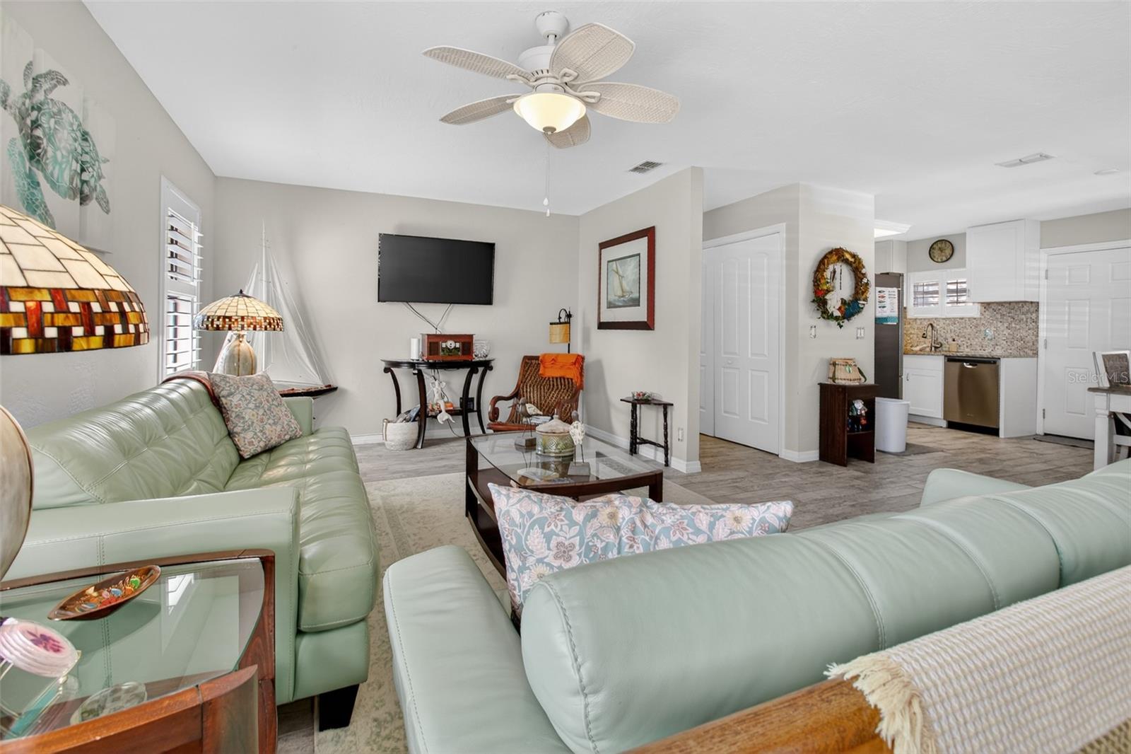 Image 15 of 52 For 105 Central Avenue