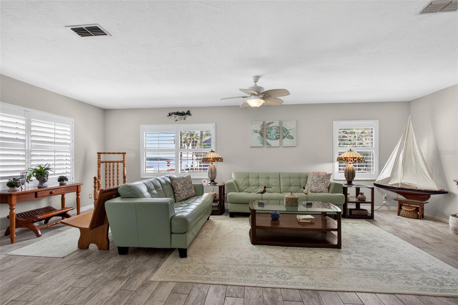 Image 17 of 52 For 105 Central Avenue