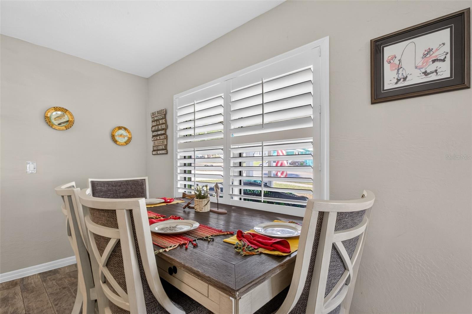 Image 19 of 52 For 105 Central Avenue