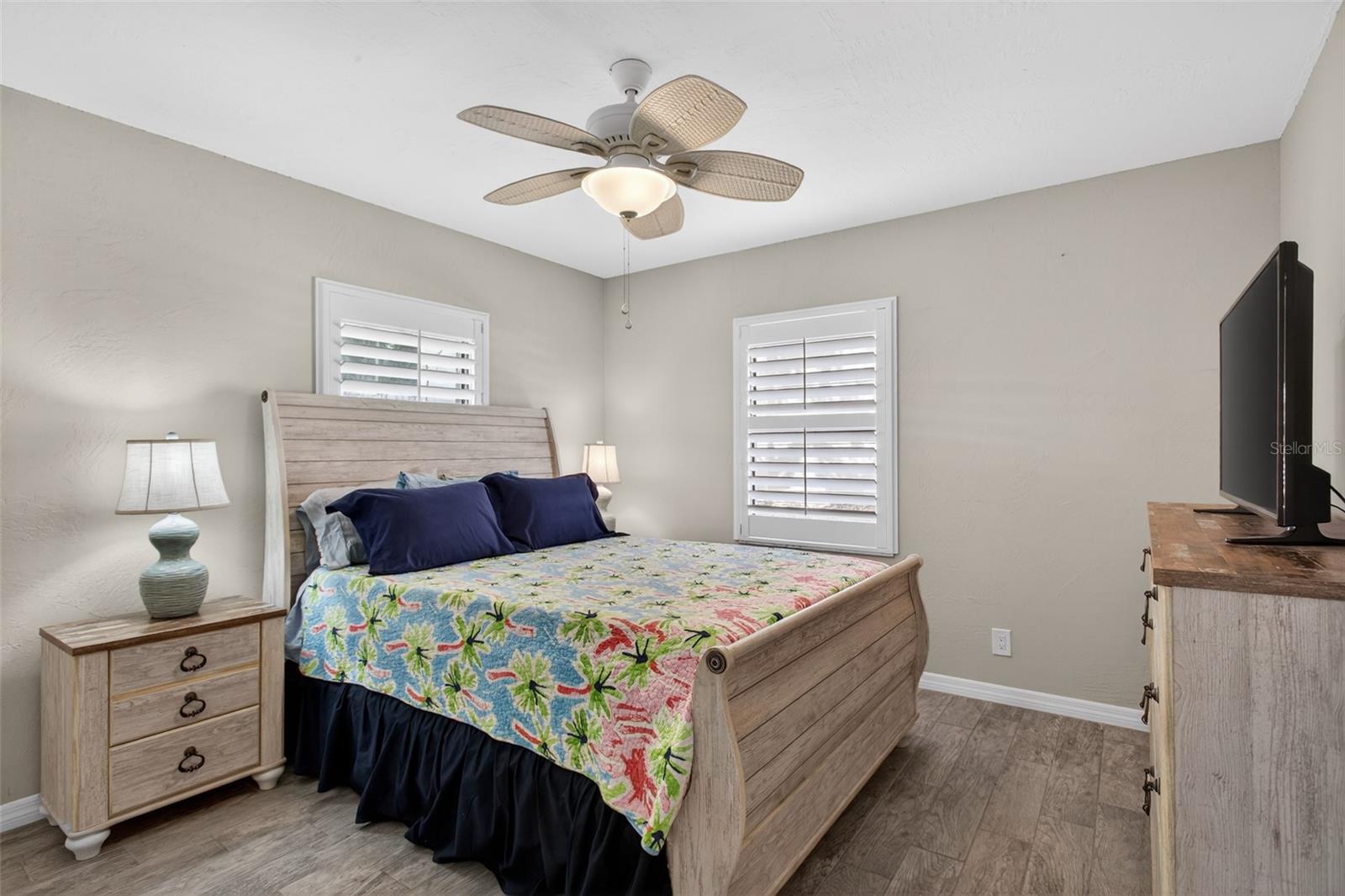 Image 28 of 52 For 105 Central Avenue