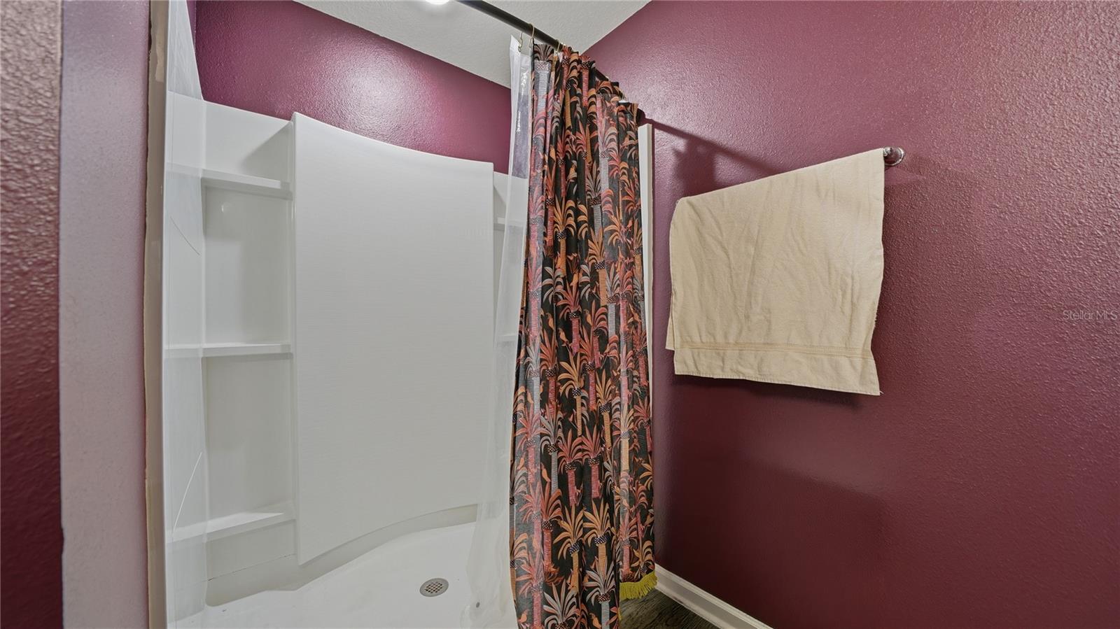 Image 17 of 58 For 46 Albacete Road