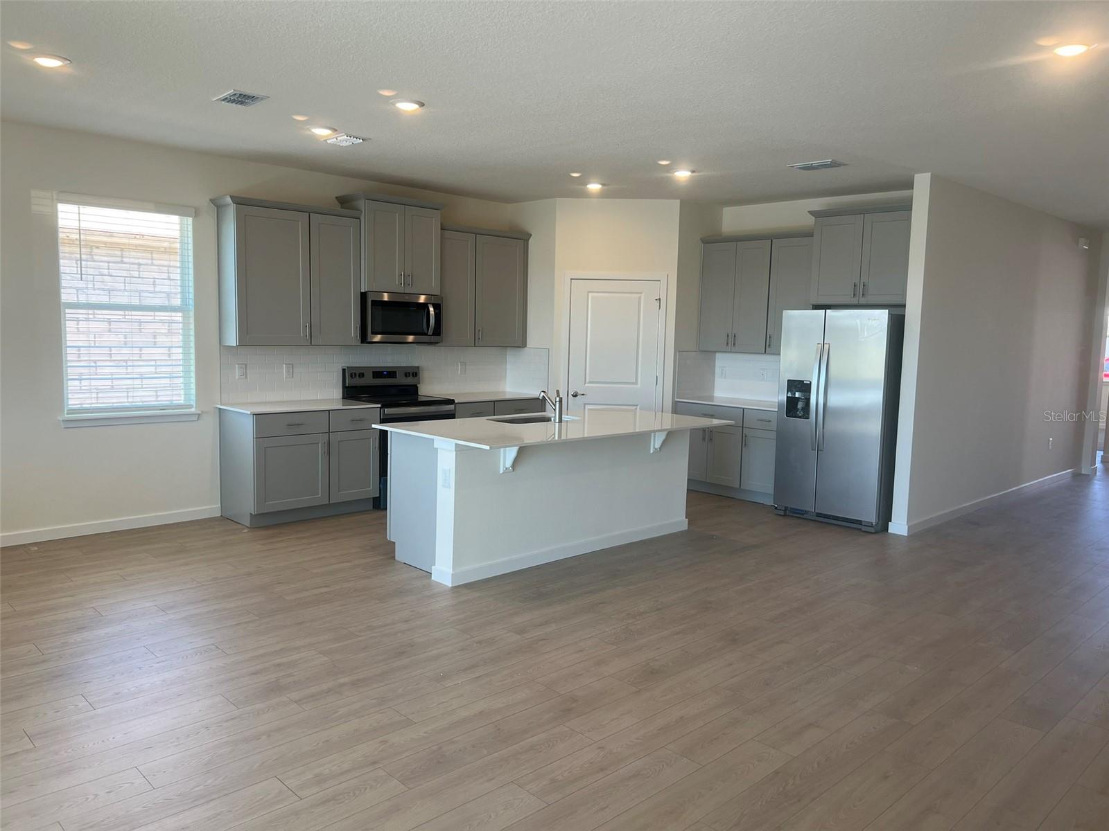 Image 3 of 53 For 318 Bracer Way