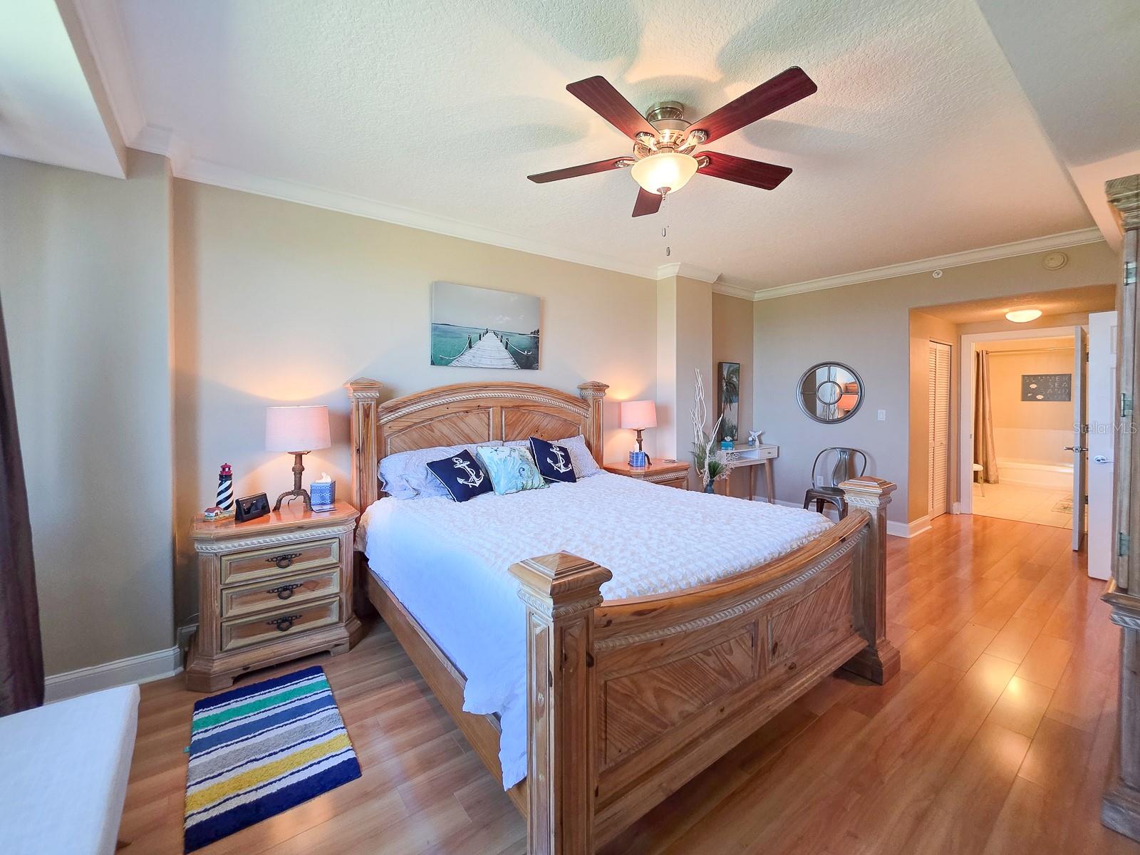 Image 23 of 60 For 60 Surfview Drive 209