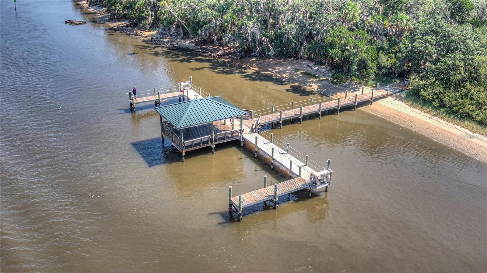 Image 59 of 60 For 60 Surfview Drive 209