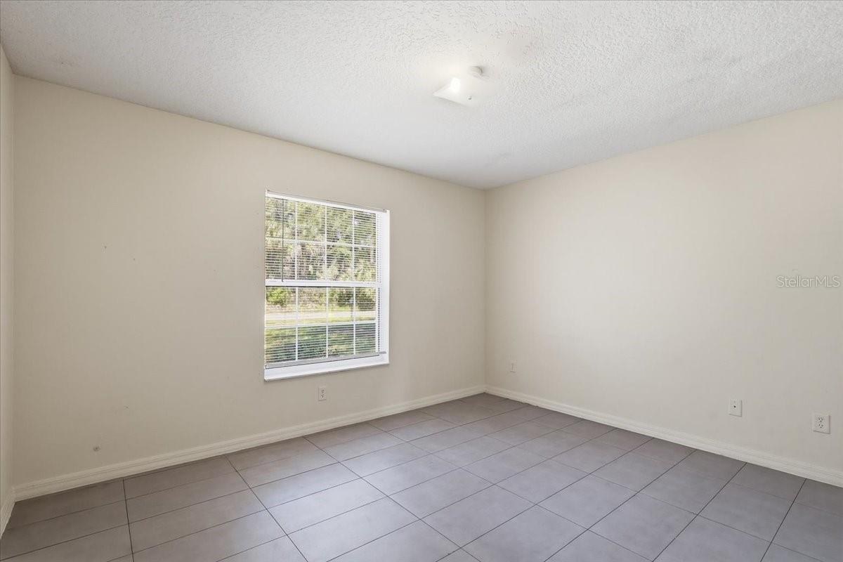 Image 19 of 45 For 4 Pony Lane A & B