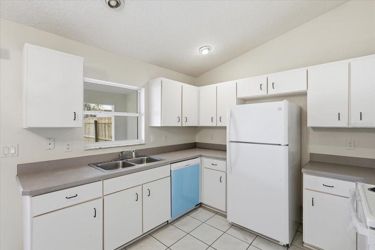 Image 6 of 45 For 4 Pony Lane A & B