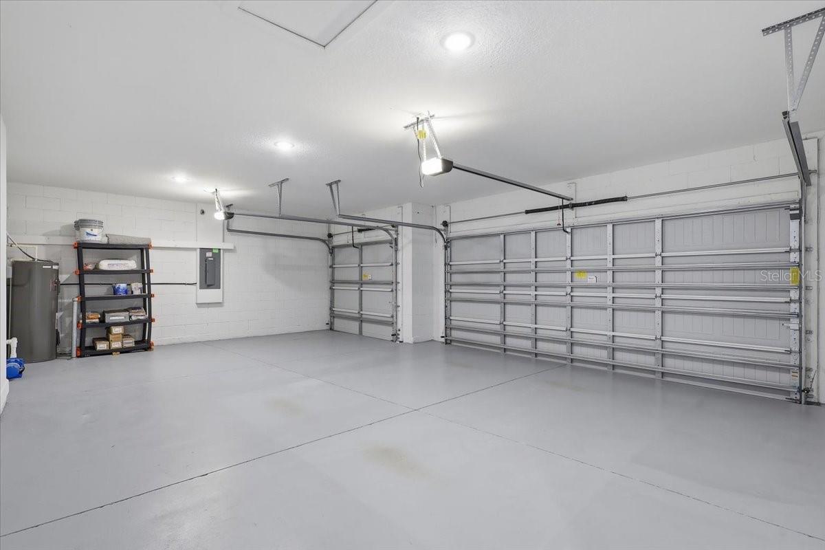 Image 30 of 51 For 20 Ludlow Lane W