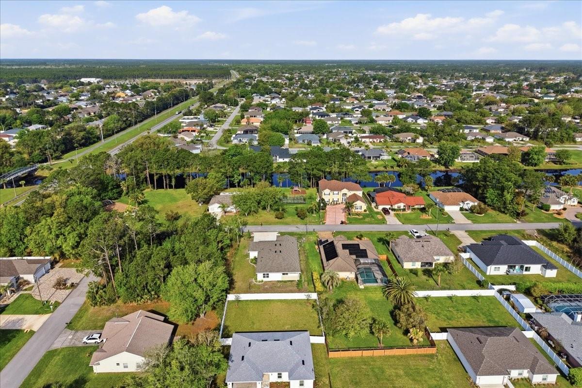 Image 44 of 51 For 20 Ludlow Lane W