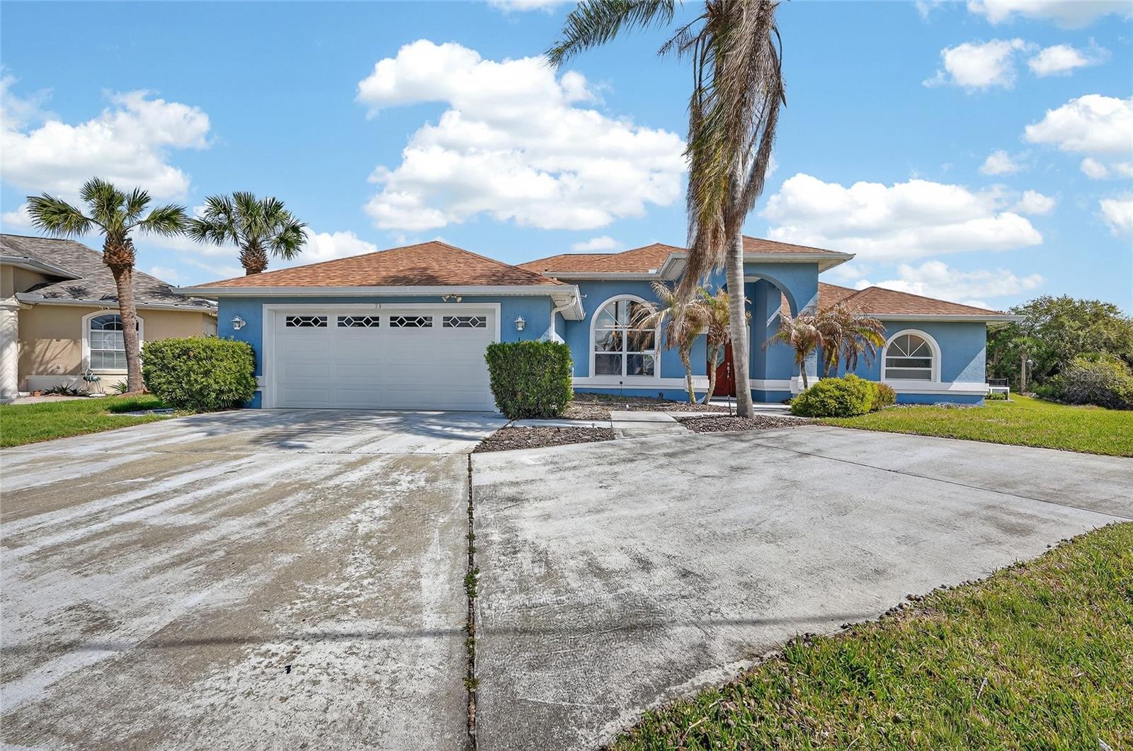 Image 10 of 75 For 20 Corona Court