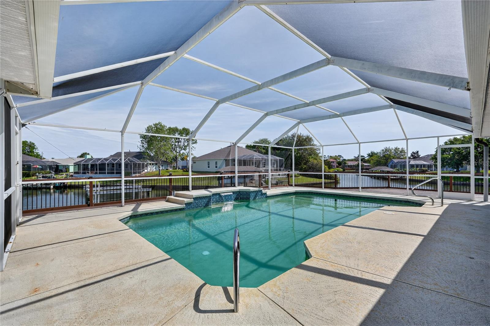 Image 46 of 75 For 20 Corona Court