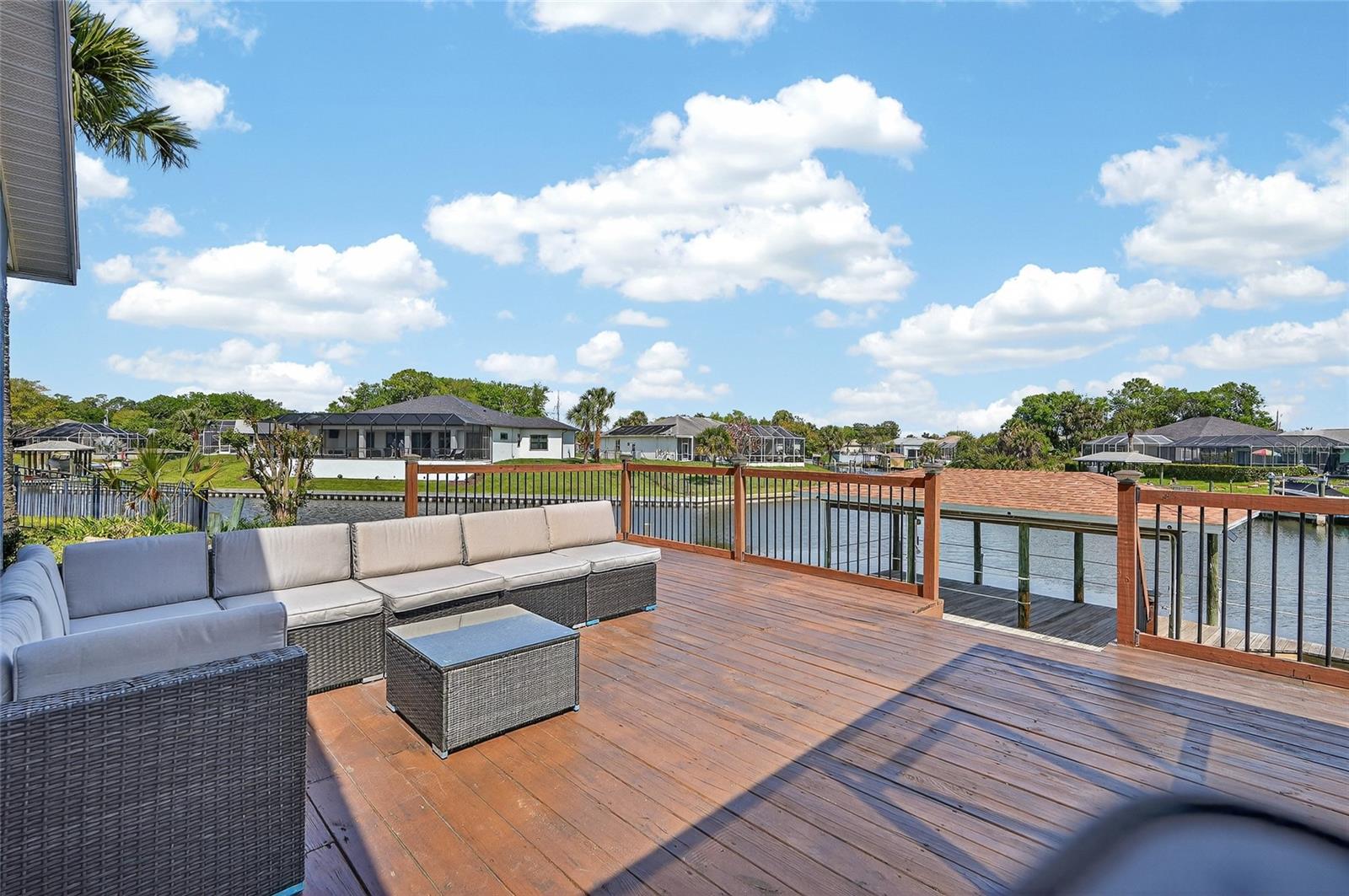 Image 49 of 75 For 20 Corona Court