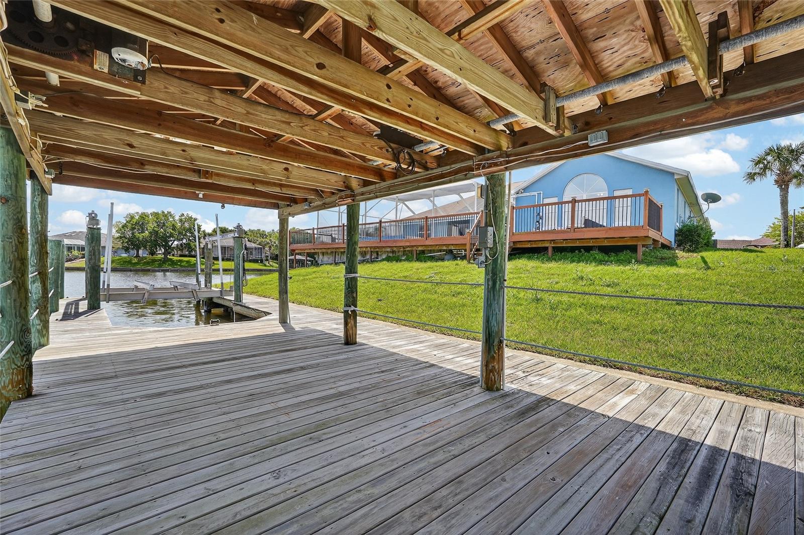 Image 58 of 75 For 20 Corona Court