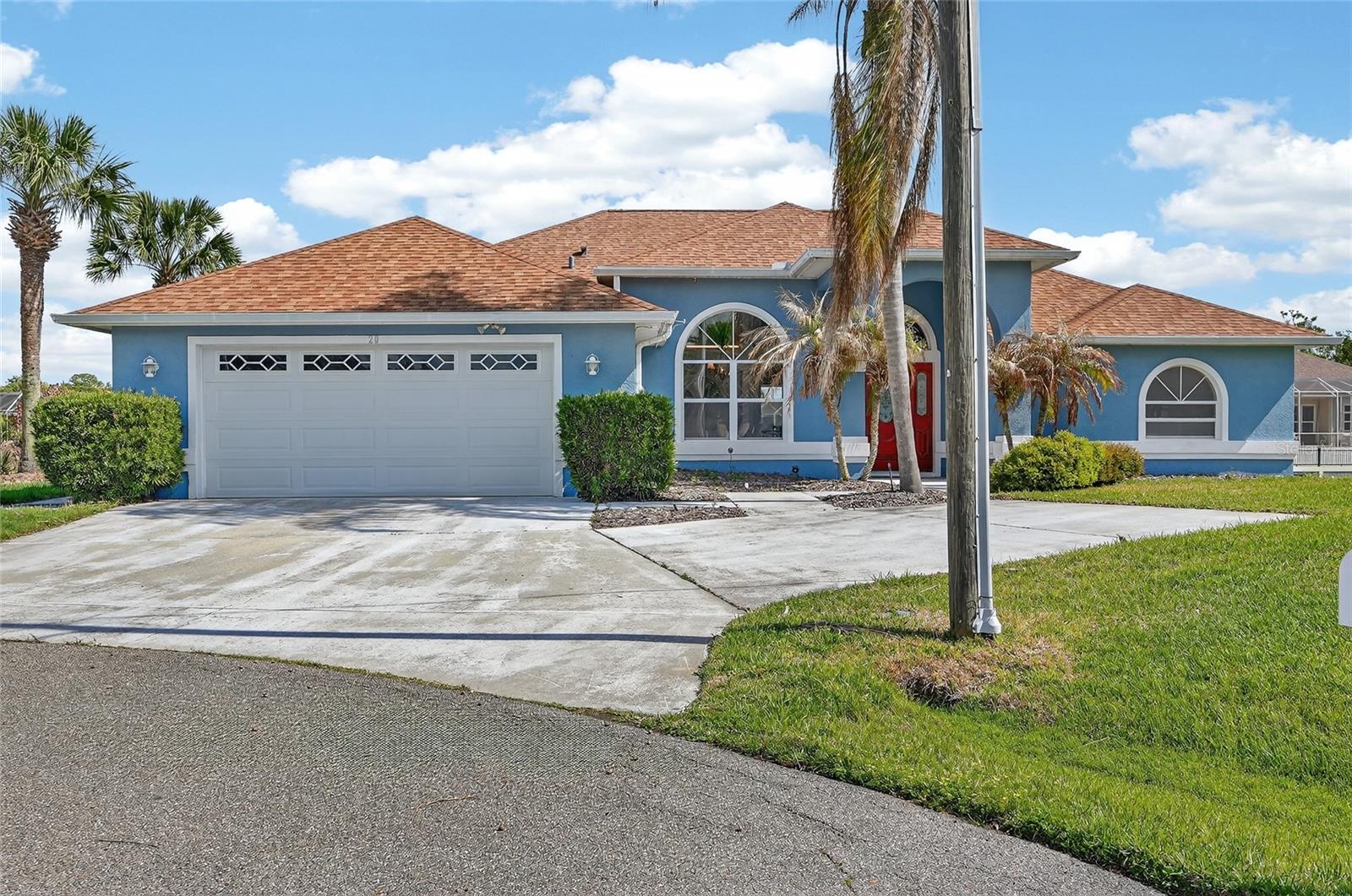 Image 6 of 75 For 20 Corona Court