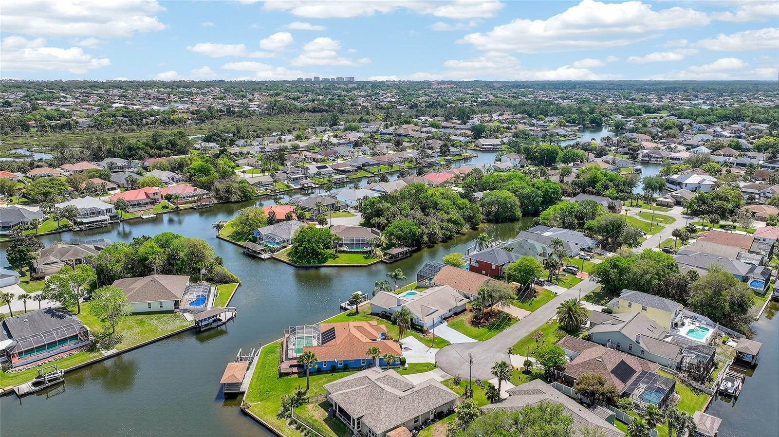 Image 65 of 75 For 20 Corona Court