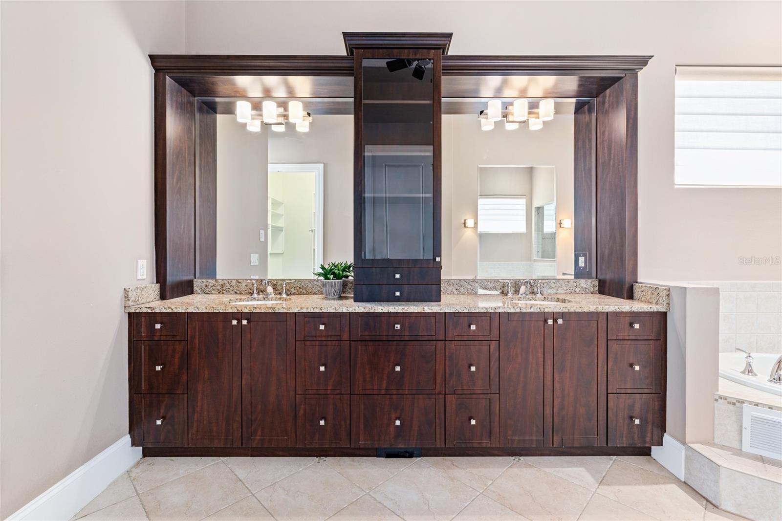 Image 36 of 76 For 6 Hammock Beach Court