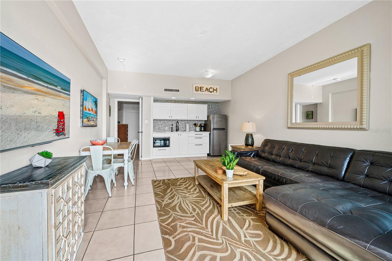 Image 14 of 34 For 2301 Atlantic Avenue 106