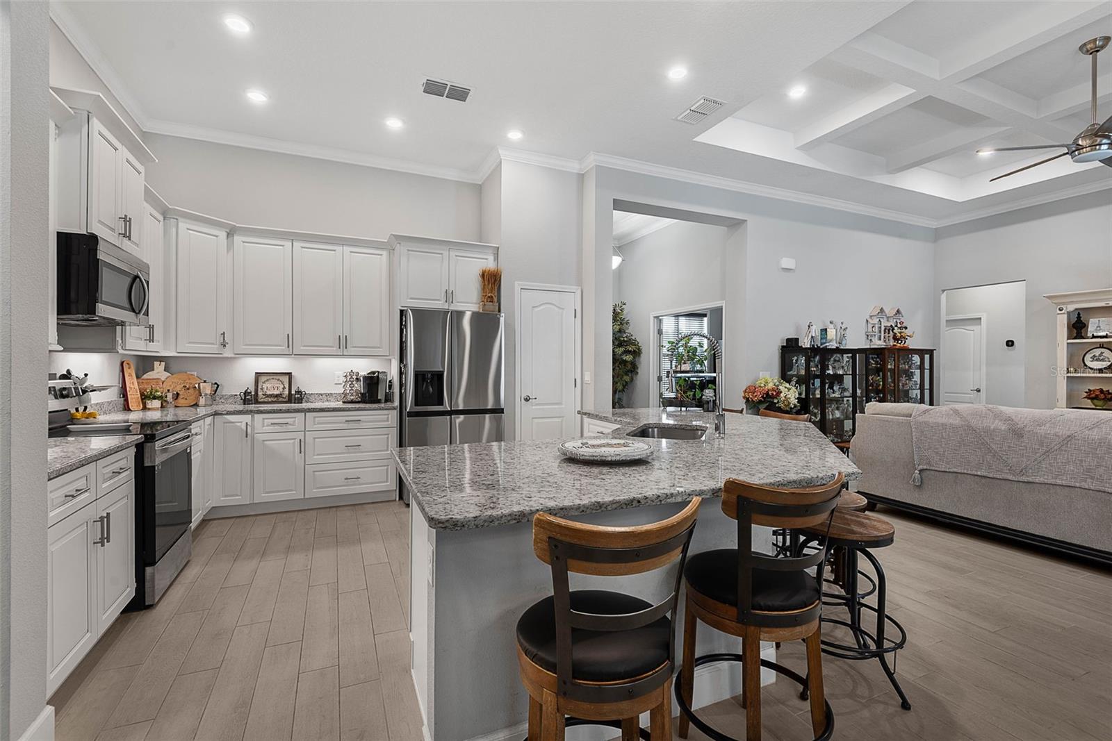 Image 13 of 66 For 42 Francis Lane