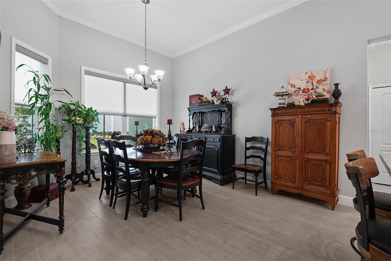 Image 16 of 66 For 42 Francis Lane