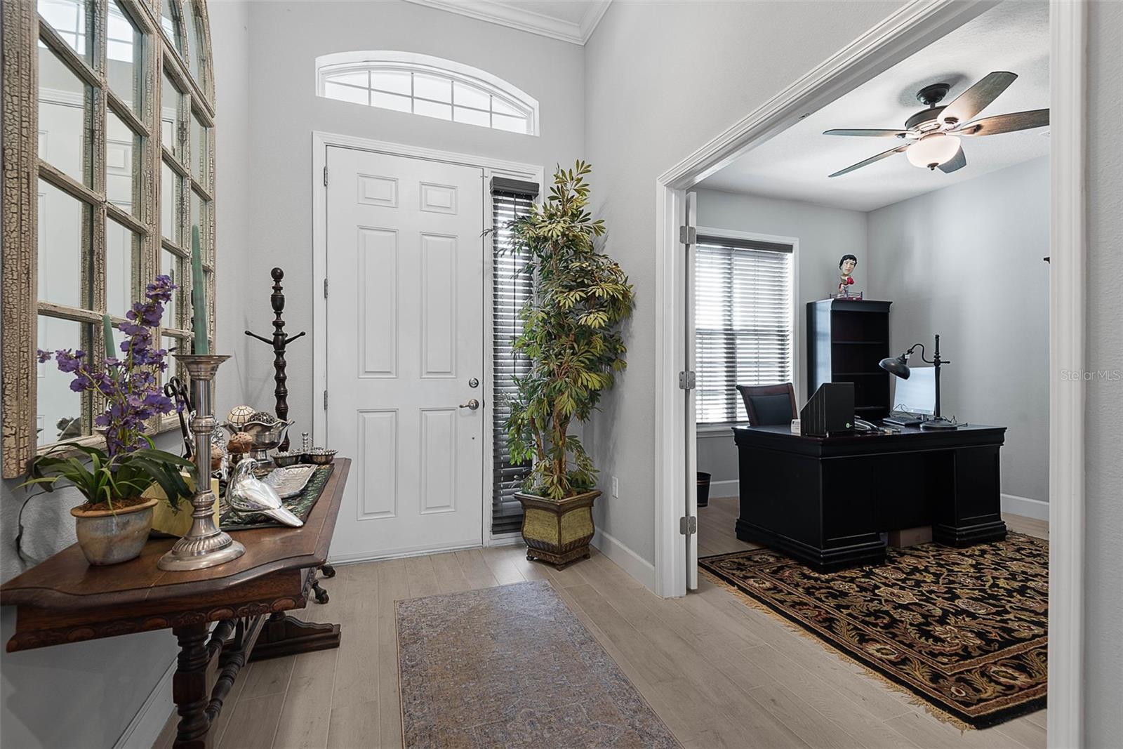 Image 17 of 66 For 42 Francis Lane