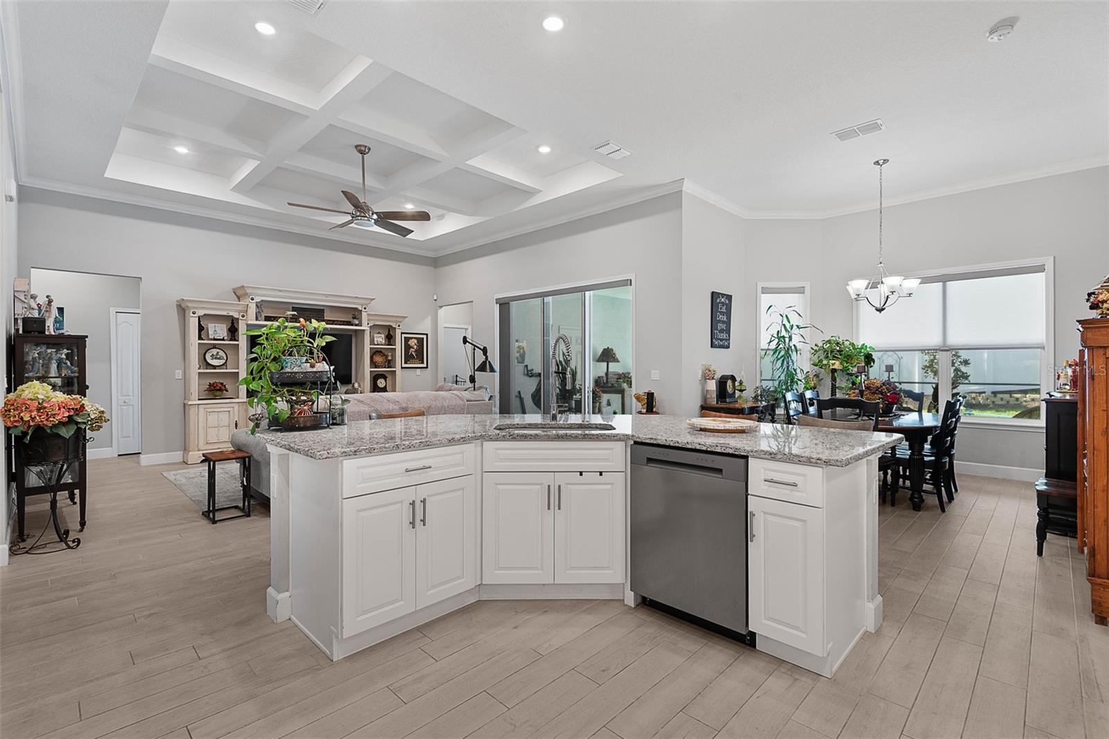 Image 2 of 66 For 42 Francis Lane