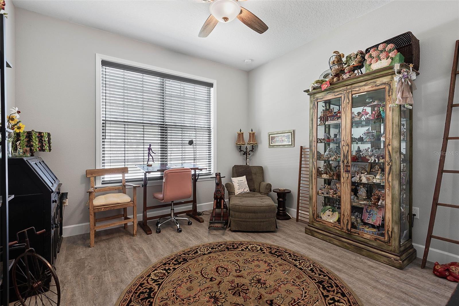 Image 28 of 66 For 42 Francis Lane