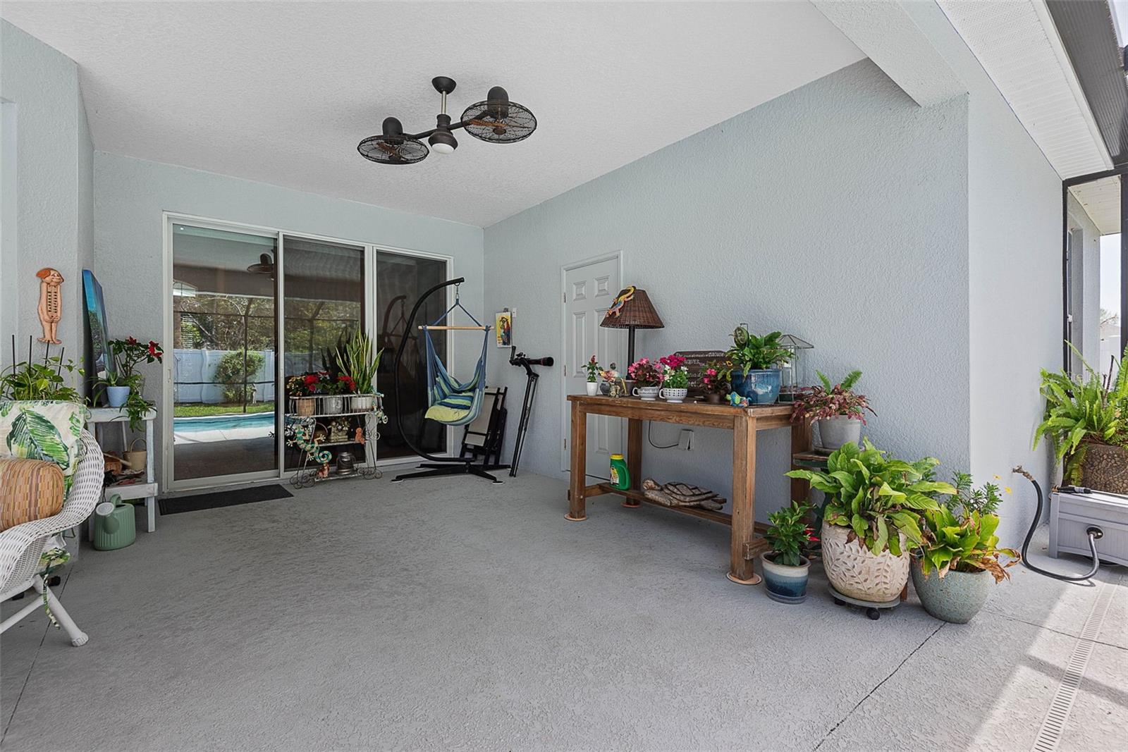 Image 38 of 66 For 42 Francis Lane