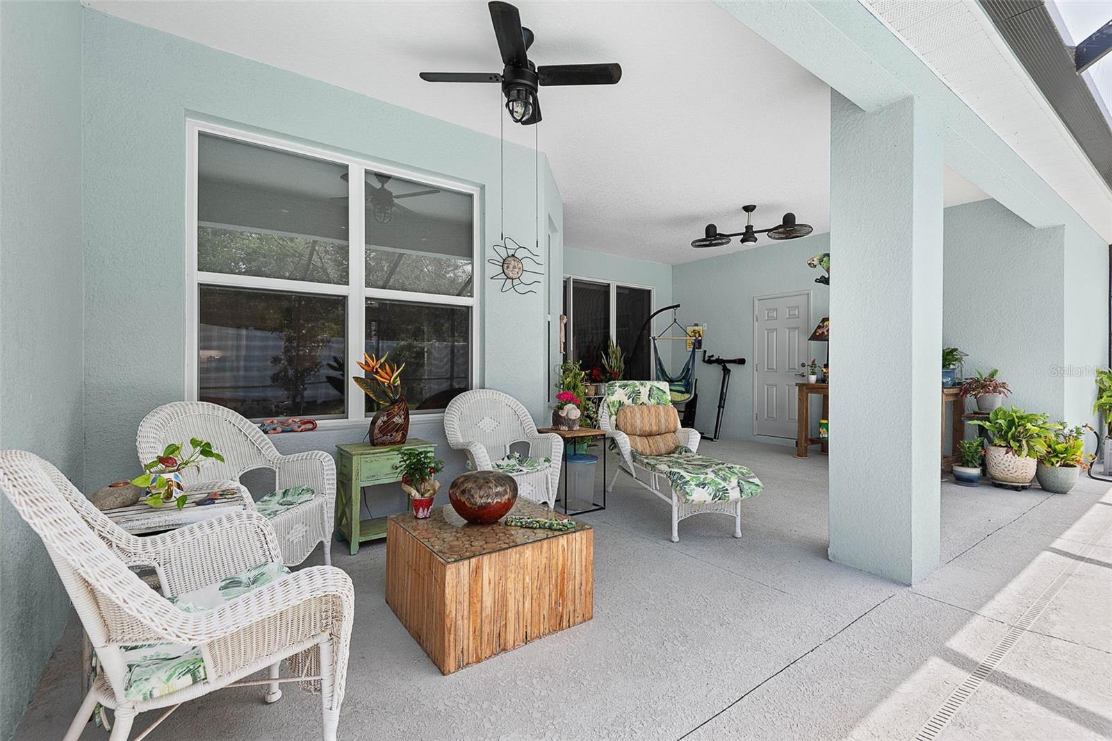 Image 39 of 66 For 42 Francis Lane