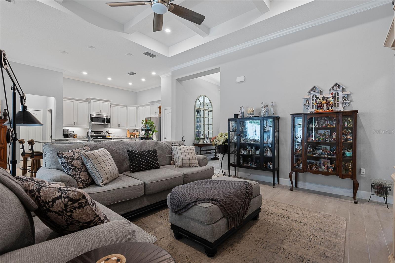 Image 6 of 66 For 42 Francis Lane