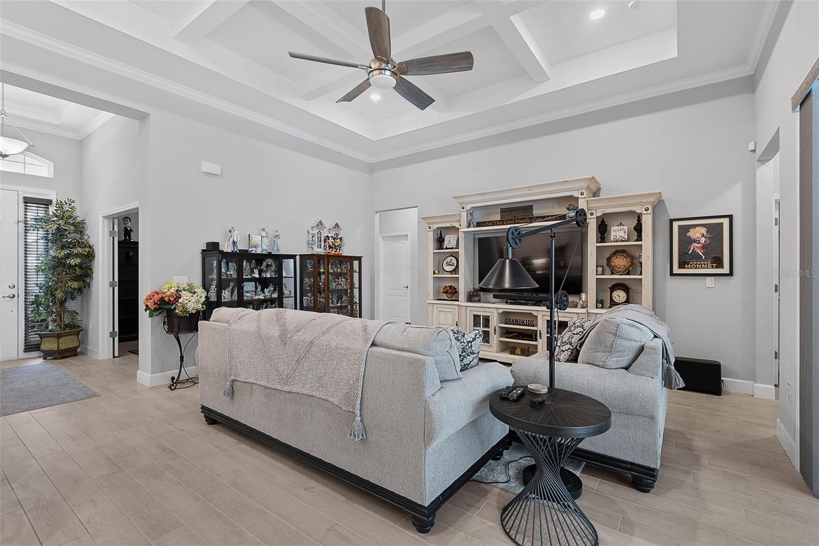 Image 8 of 66 For 42 Francis Lane