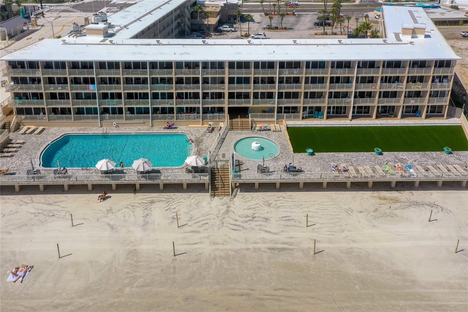 Image 4 of 42 For 219 Atlantic Avenue 319