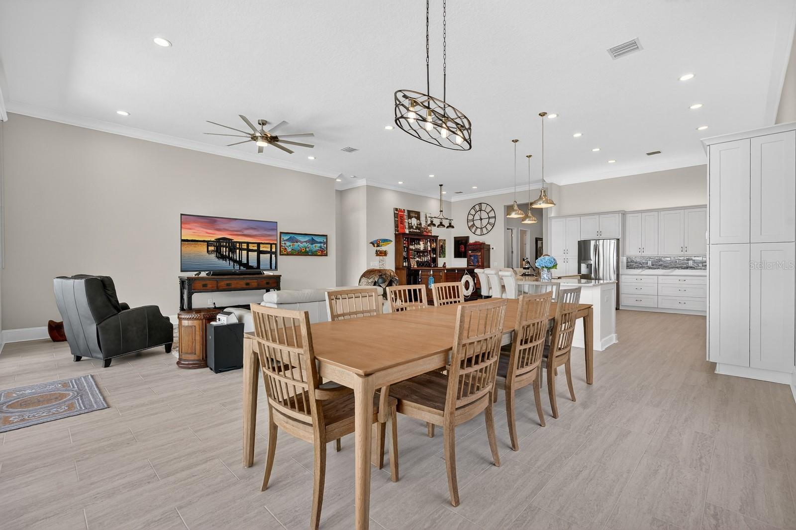 Image 33 of 83 For 94 Del Palma Drive