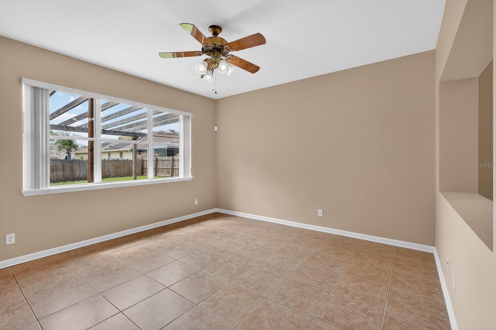 Image 13 of 58 For 23 Burnham Lane