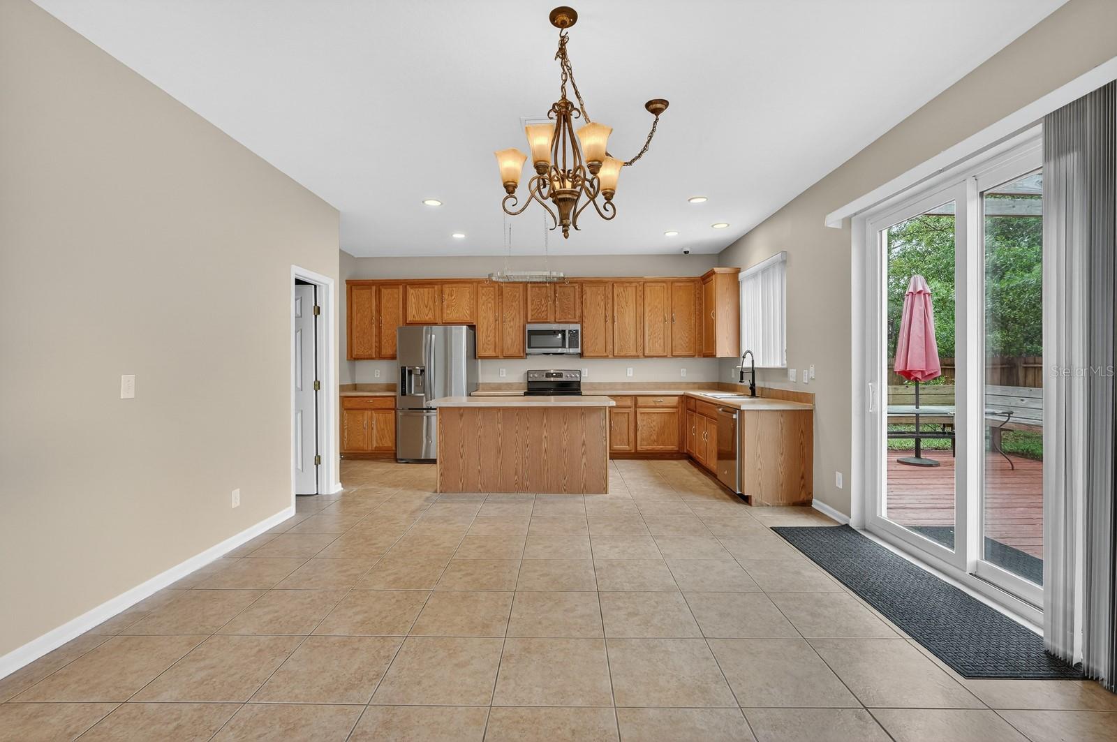 Image 14 of 58 For 23 Burnham Lane