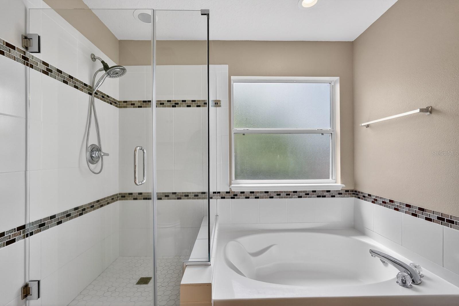 Image 23 of 58 For 23 Burnham Lane