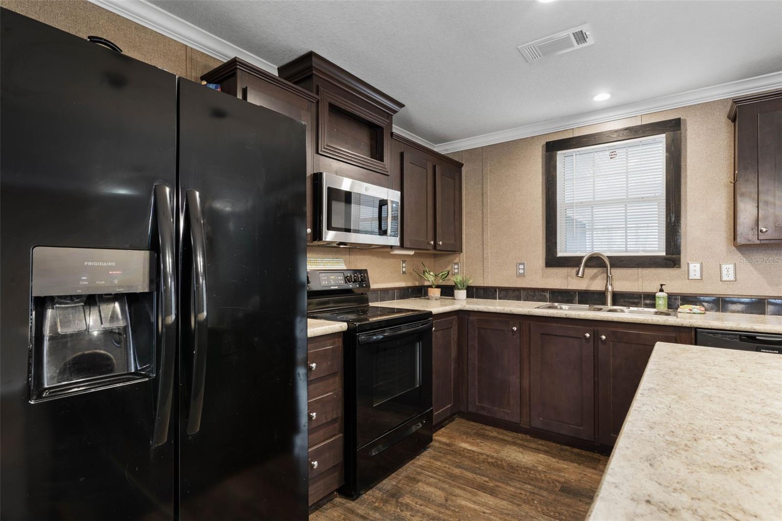 Image 13 of 80 For 5055 Flagler Estates Blvd