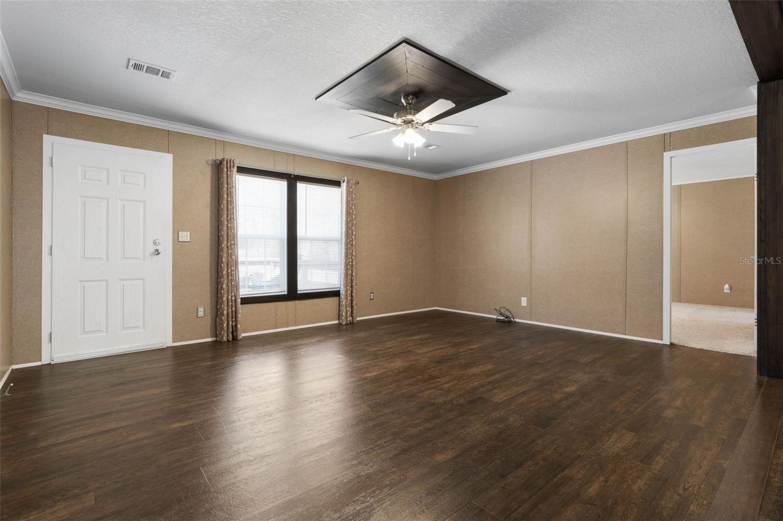 Image 6 of 80 For 5055 Flagler Estates Blvd