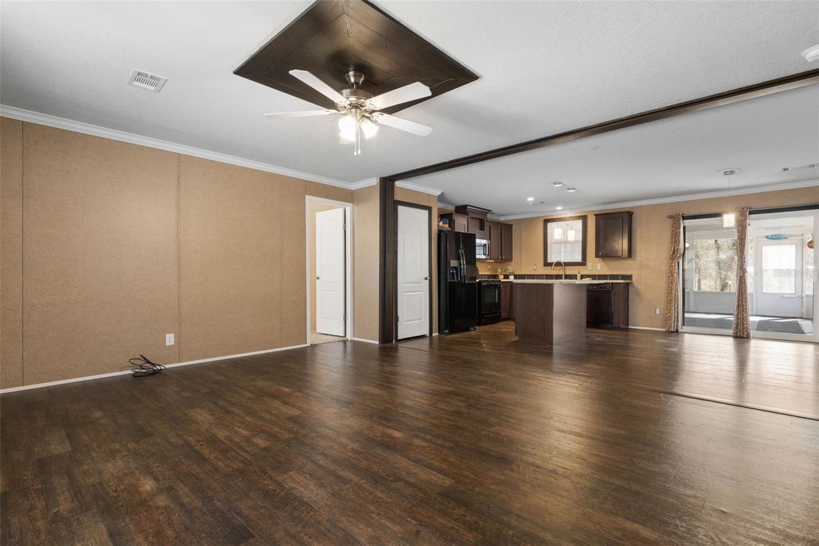 Image 7 of 80 For 5055 Flagler Estates Blvd