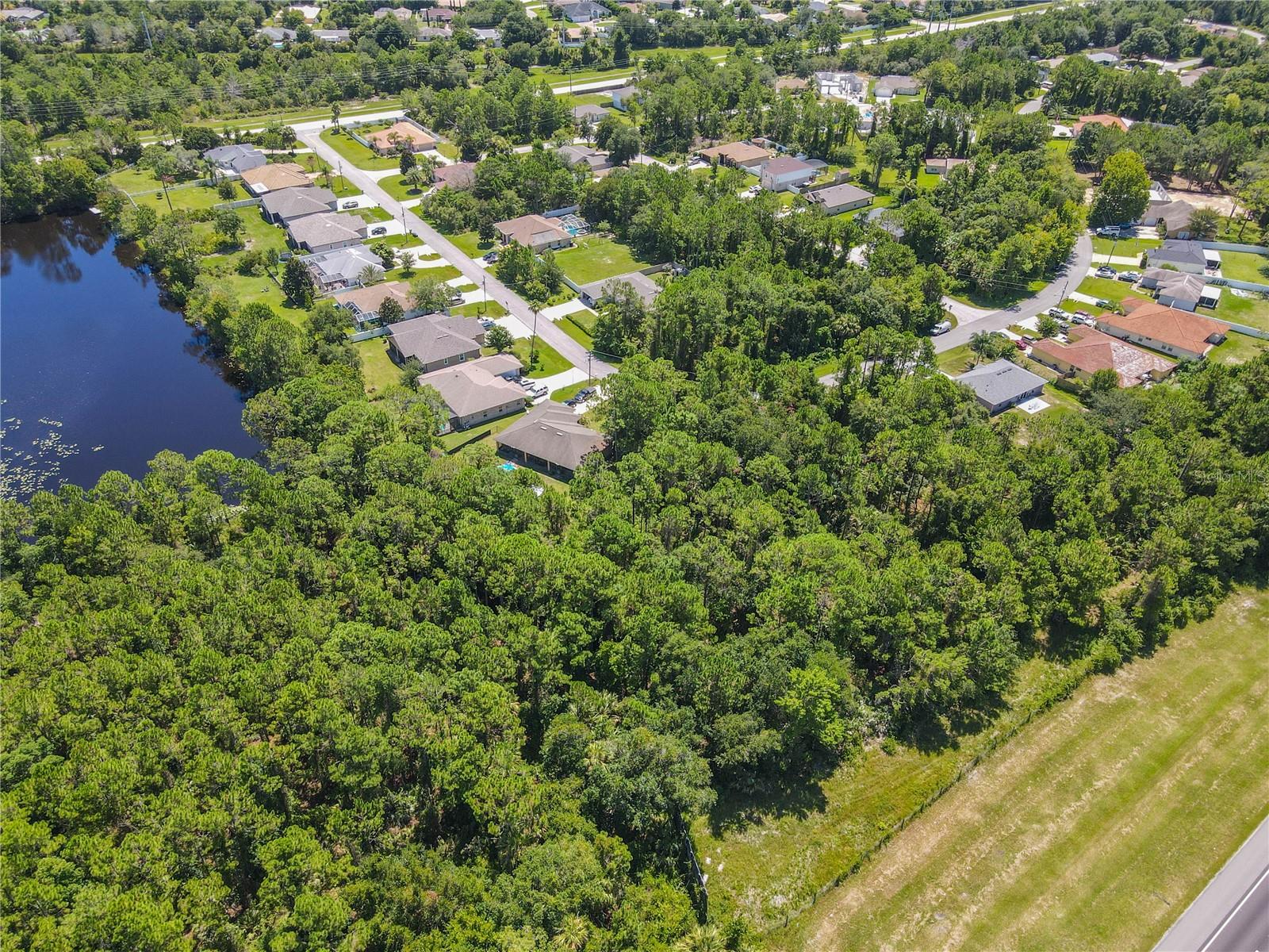 Image 21 of 47 For 47 Fanshawe Lane