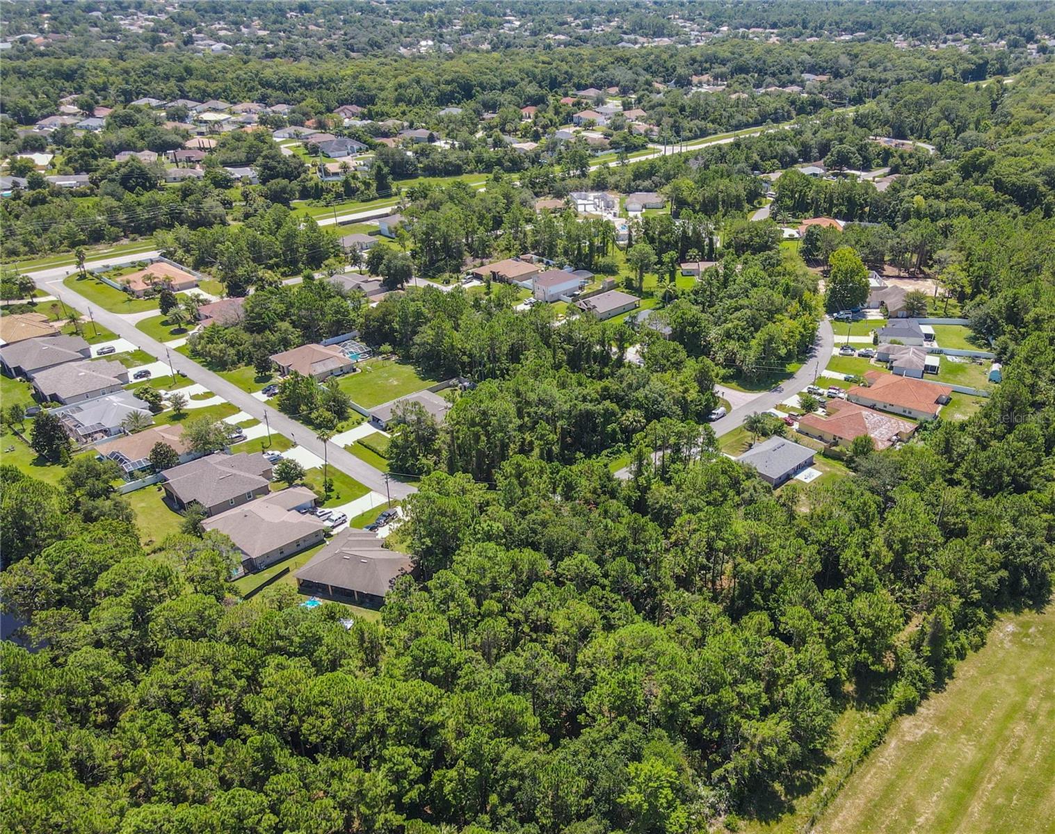 Image 24 of 47 For 47 Fanshawe Lane