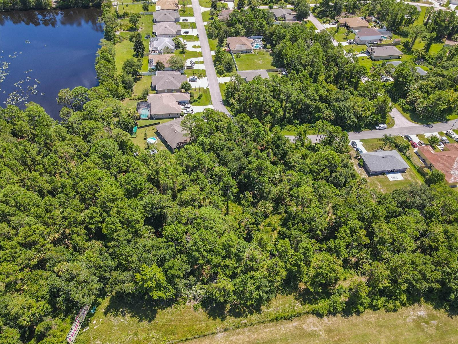 Image 26 of 47 For 47 Fanshawe Lane