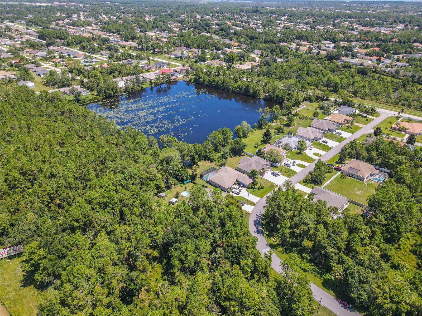 Image 37 of 47 For 47 Fanshawe Lane