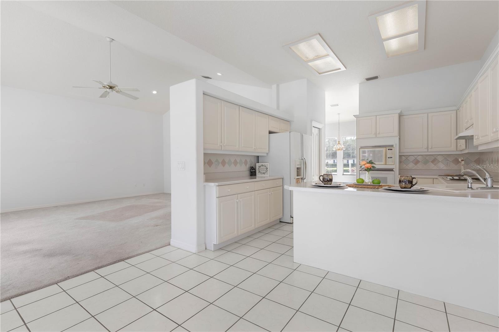 Image 23 of 78 For 277 Wellington Drive