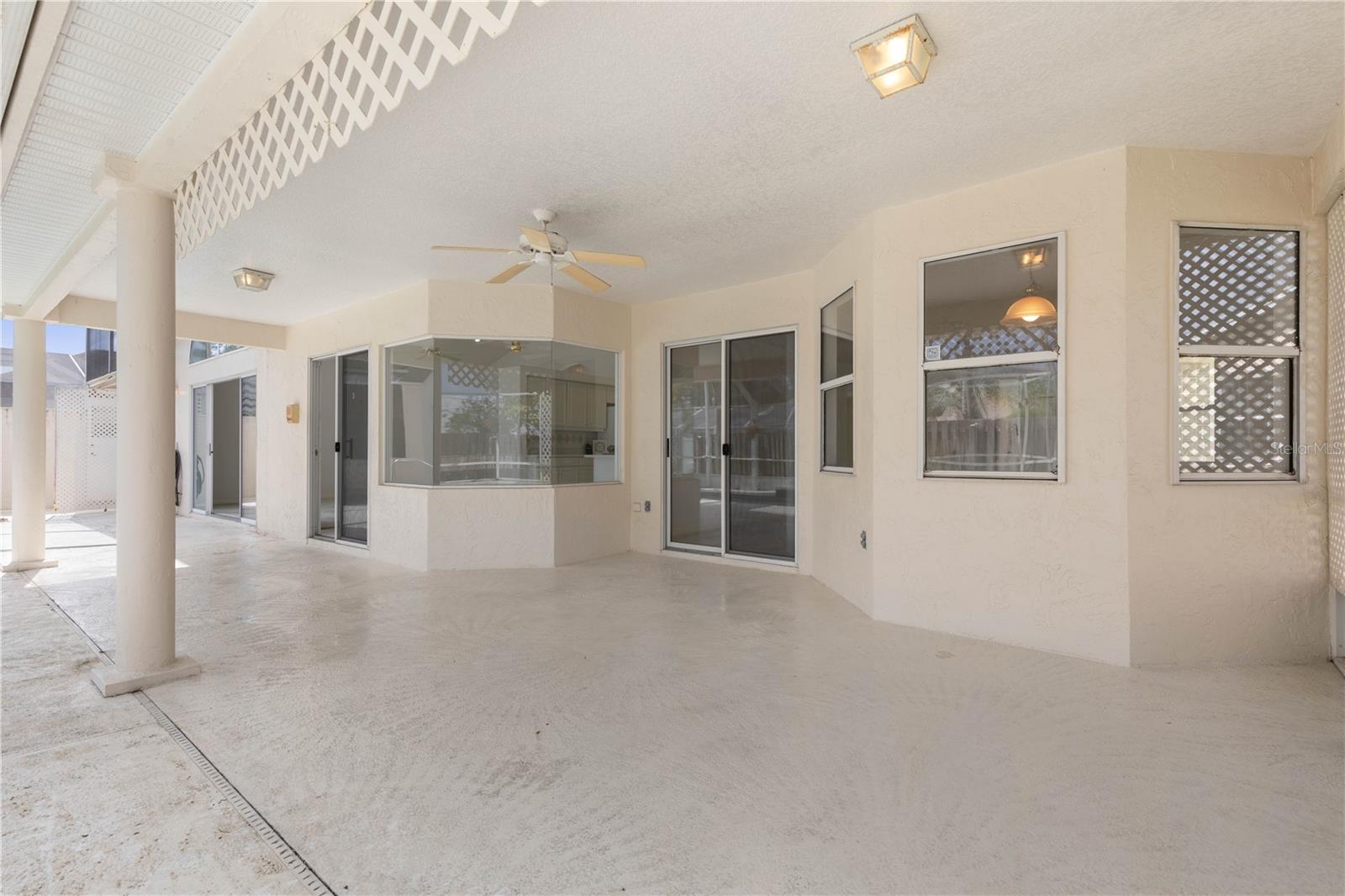 Image 24 of 78 For 277 Wellington Drive