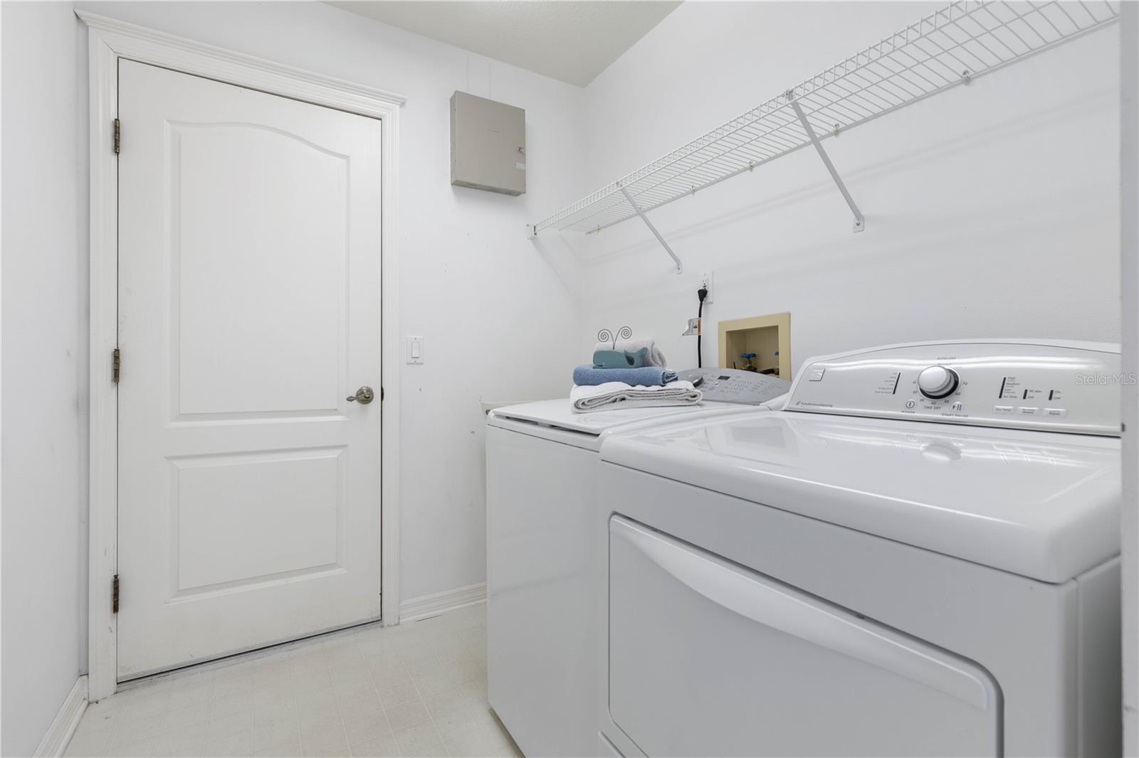 Image 51 of 78 For 277 Wellington Drive