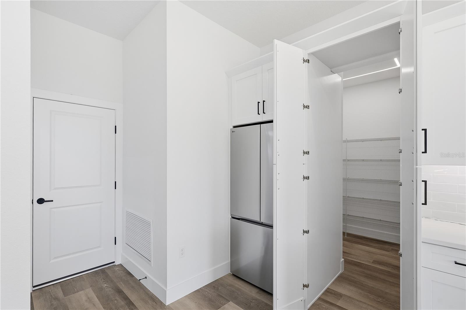 Listing photo id 9 for 21 Buttermilk Drive