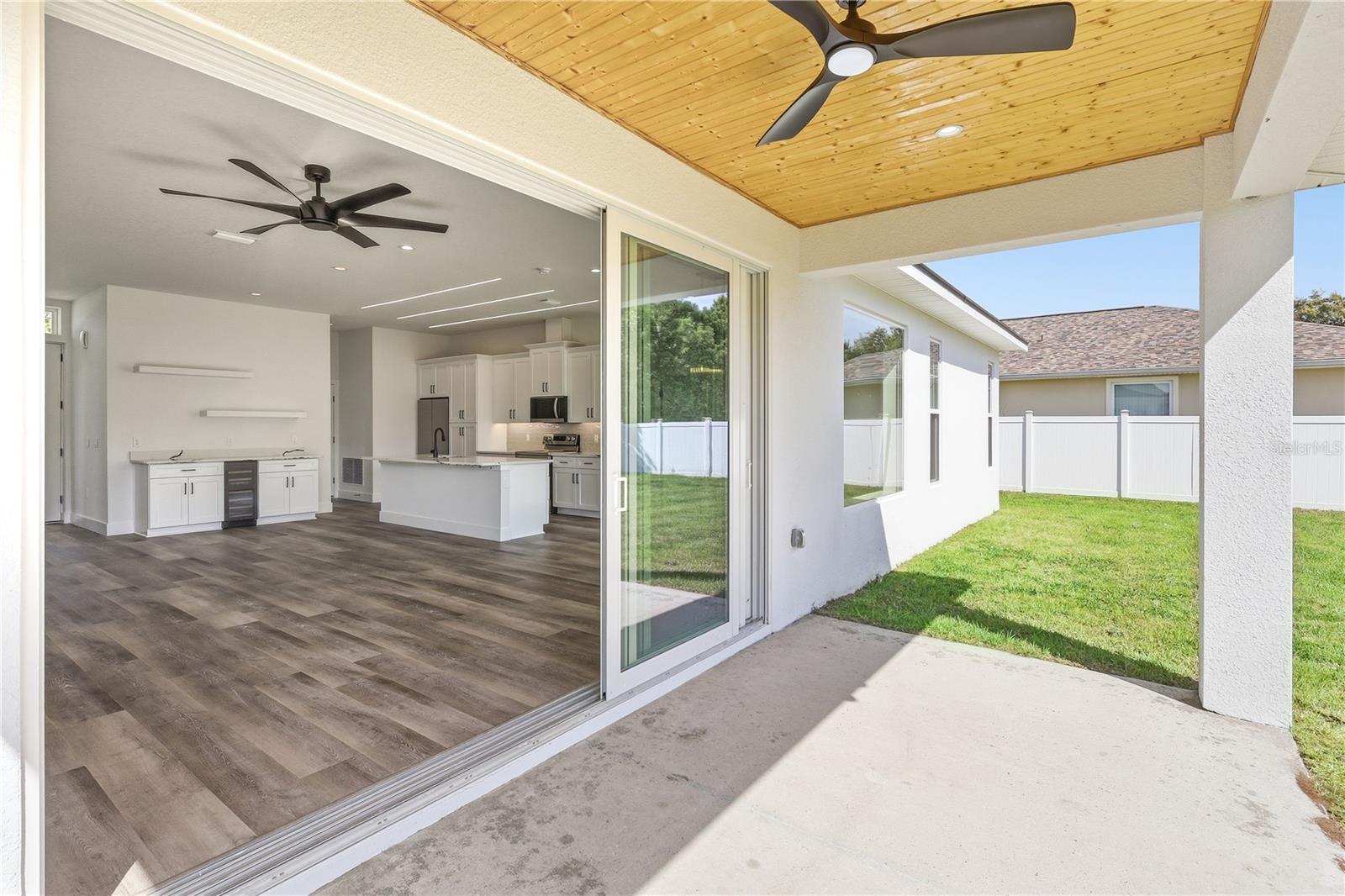 Listing photo id 19 for 21 Buttermilk Drive